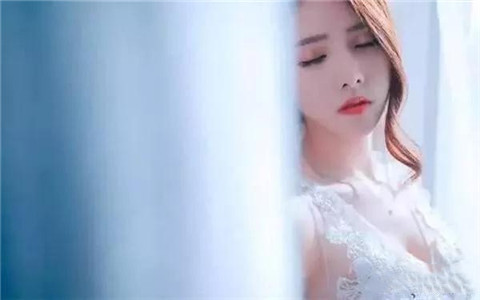 第一次和女生约会怎么聊天才能不冷场? 第一次和女生约会怎么聊天才能不冷场?第3张